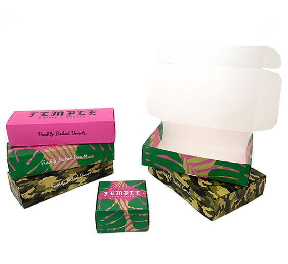 various sizes of printed donut boxes