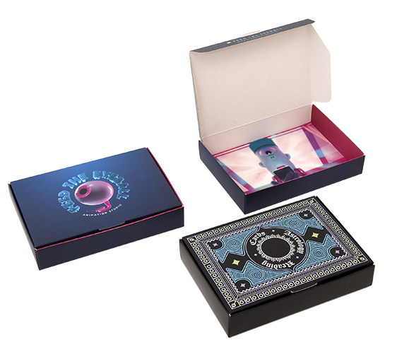 Printed self assemble hinged lid presentation packaging