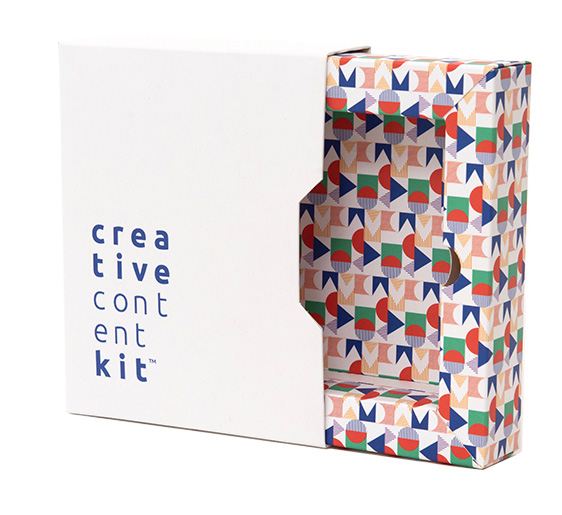 Slipcase with buffer wall pull out tray presentaion box